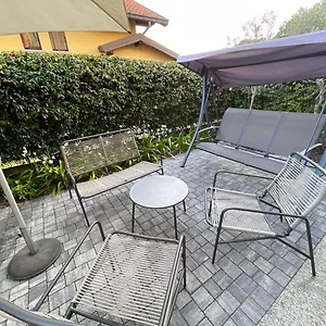 Appartement Entire With Private Garden Near Milan And - Free Parking - Family Friendly