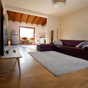 Kikka's Gem - Spacious 20km From Milan Seregno